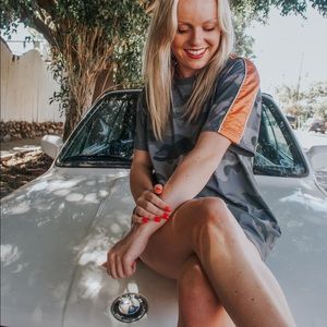 Camo Tee Orange Detail